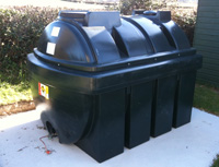 An external oil tank